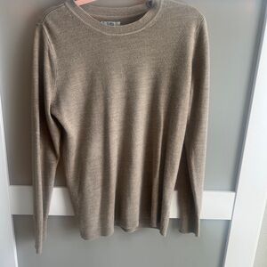 Croft and Barrow long sleeve cozy top.